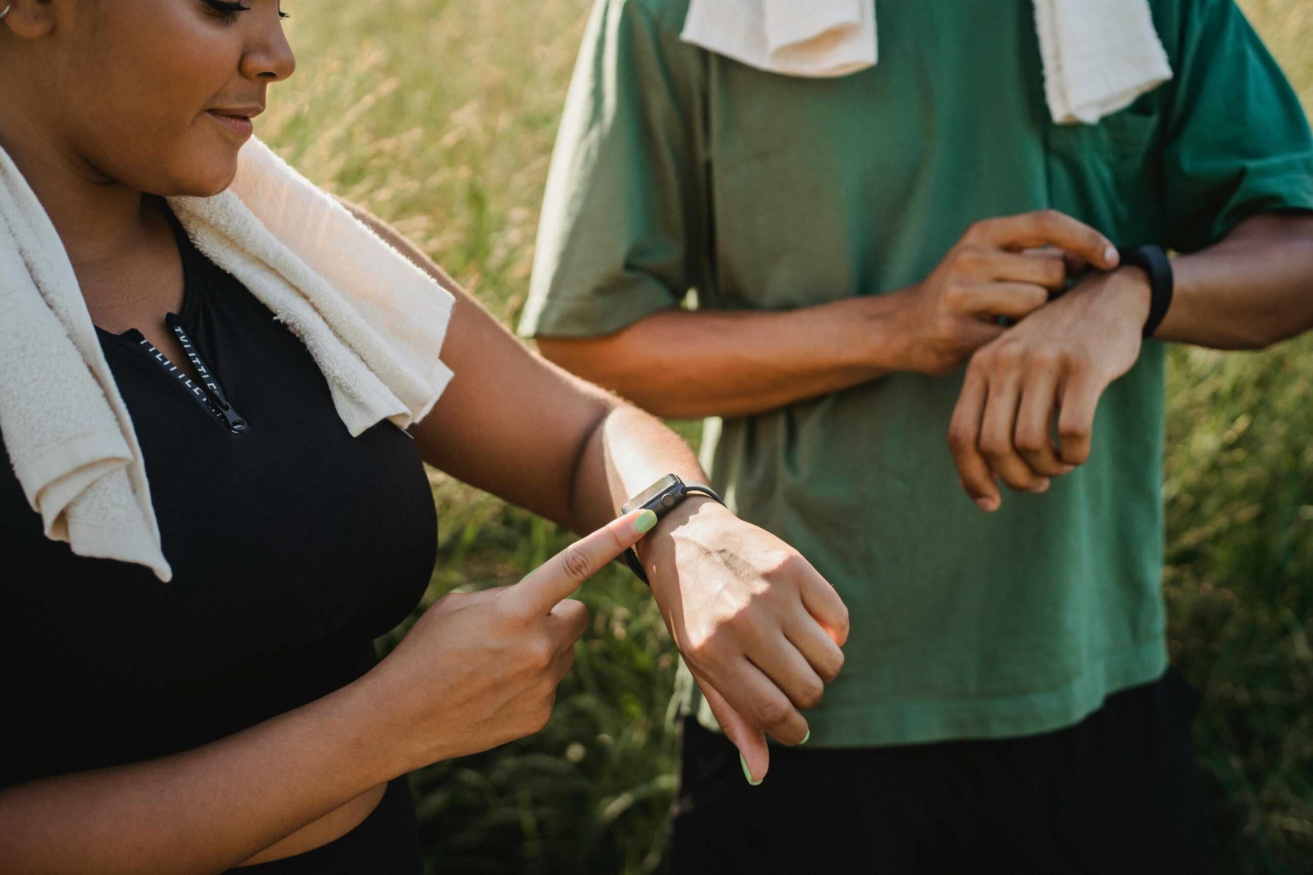 Using Wearables to Personalize Corporate Fitness Without Micromanaging